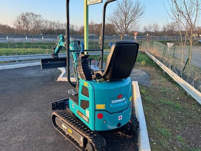 2026 Sunward SWE08F Mini Excavator