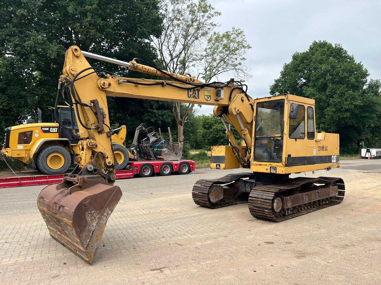Caterpillar 211BLC Crawler Excavator