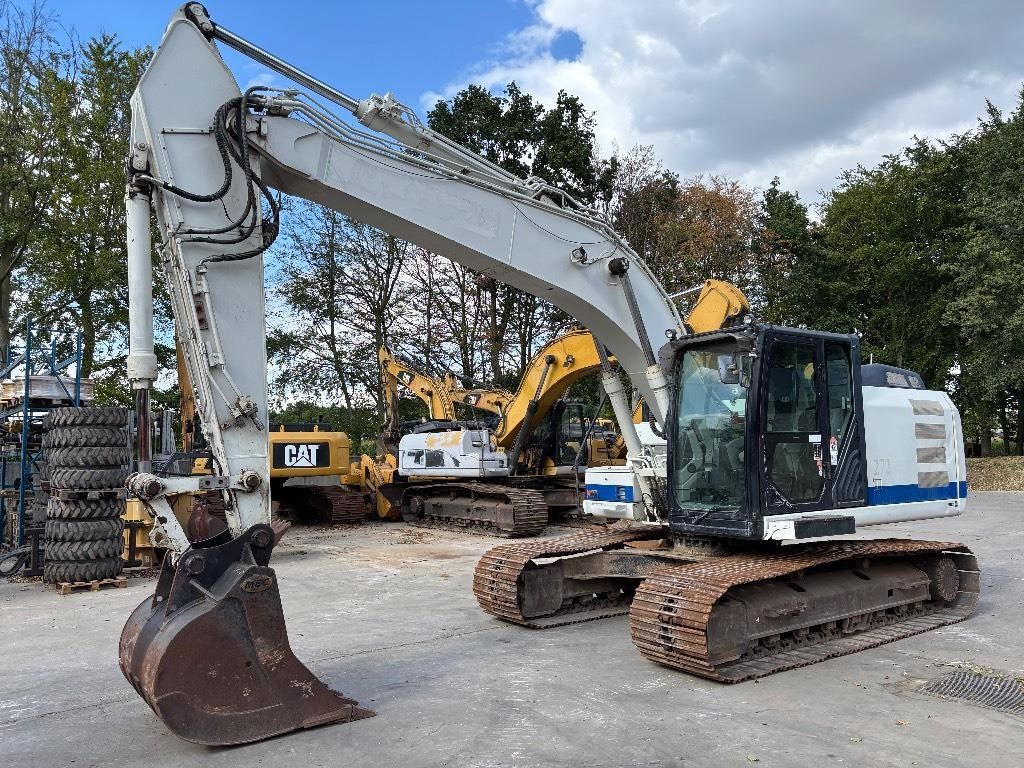 2013 Caterpillar 320E Crawler Excavator
