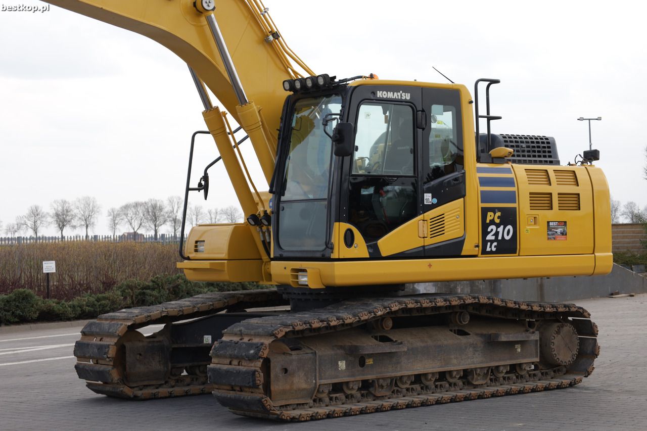 2020 Komatsu PC210LC-11 Гусеничний екскаватор