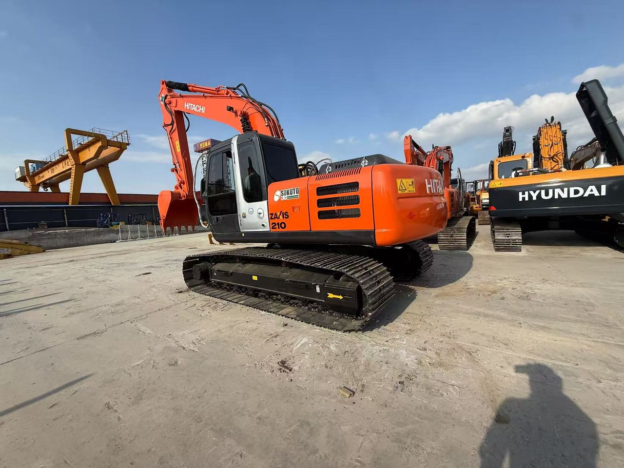 2022 Hitachi ZX210 Crawler Excavator