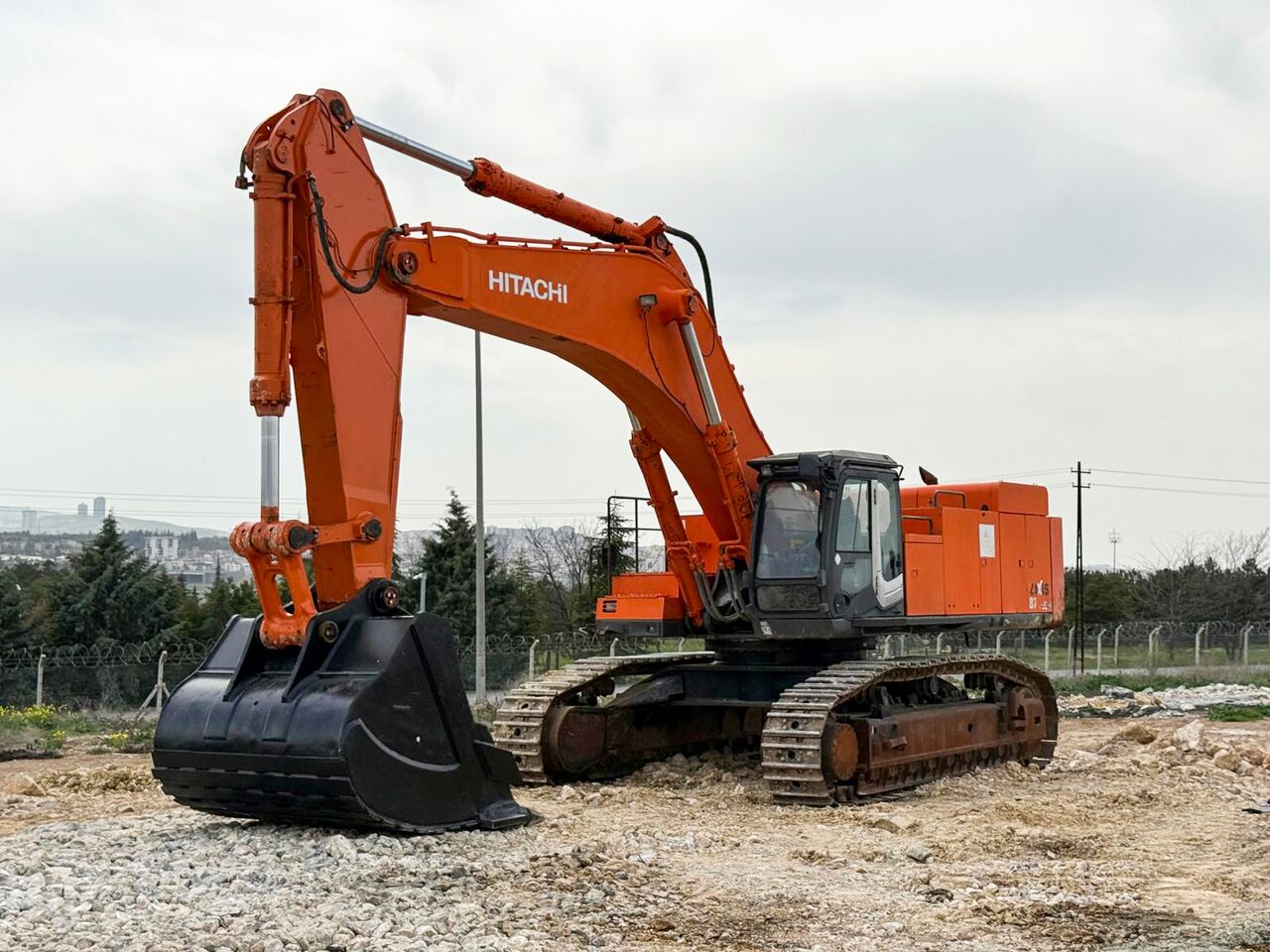 2014 Hitachi ZX870LCH-3 Crawler Excavator
