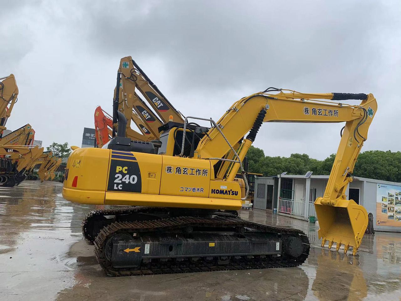 Escavatore Cingolato Komatsu PC240 del 2021