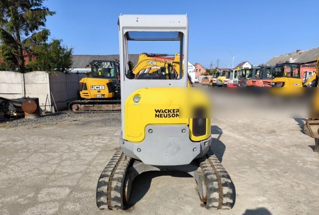 Miniexcavadora Wacker Neuson 28Z3RD del 2011