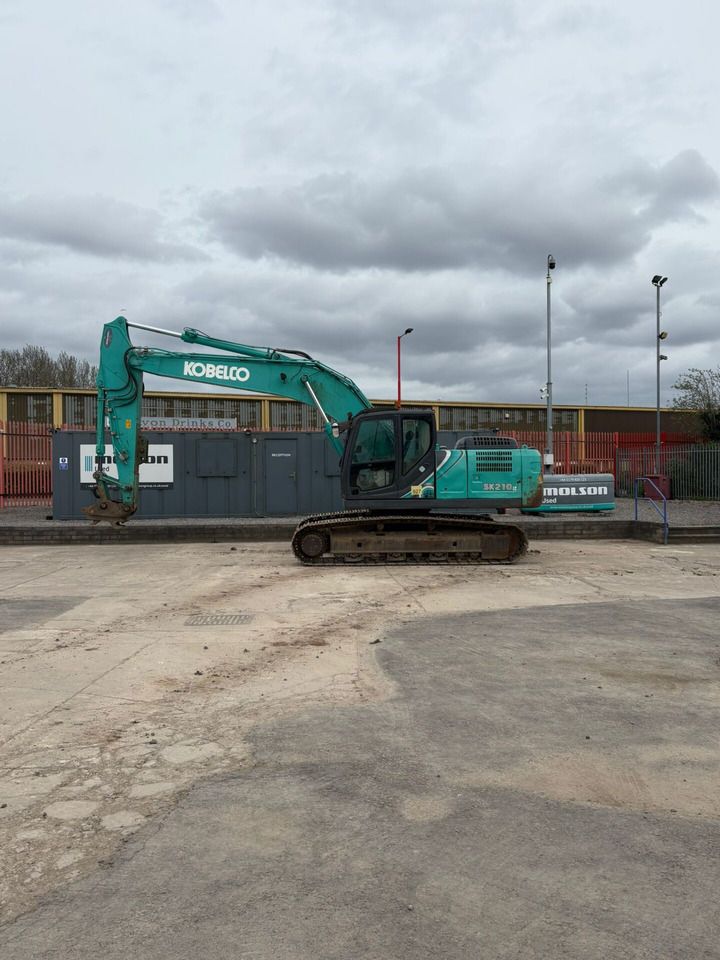2019 Kobelco SK210LC-10 Гусеничний екскаватор