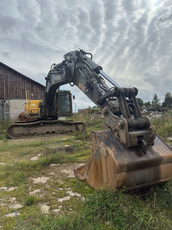 2005 Volvo EC360BCL Crawler Excavator