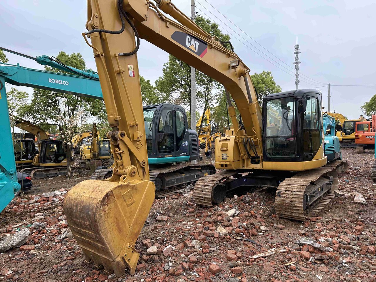 2021 Caterpillar 313C Koparka gąsienicowa