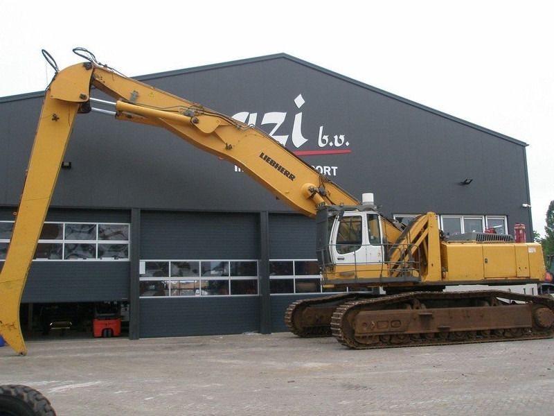 2014 Liebherr R974C Material Handler