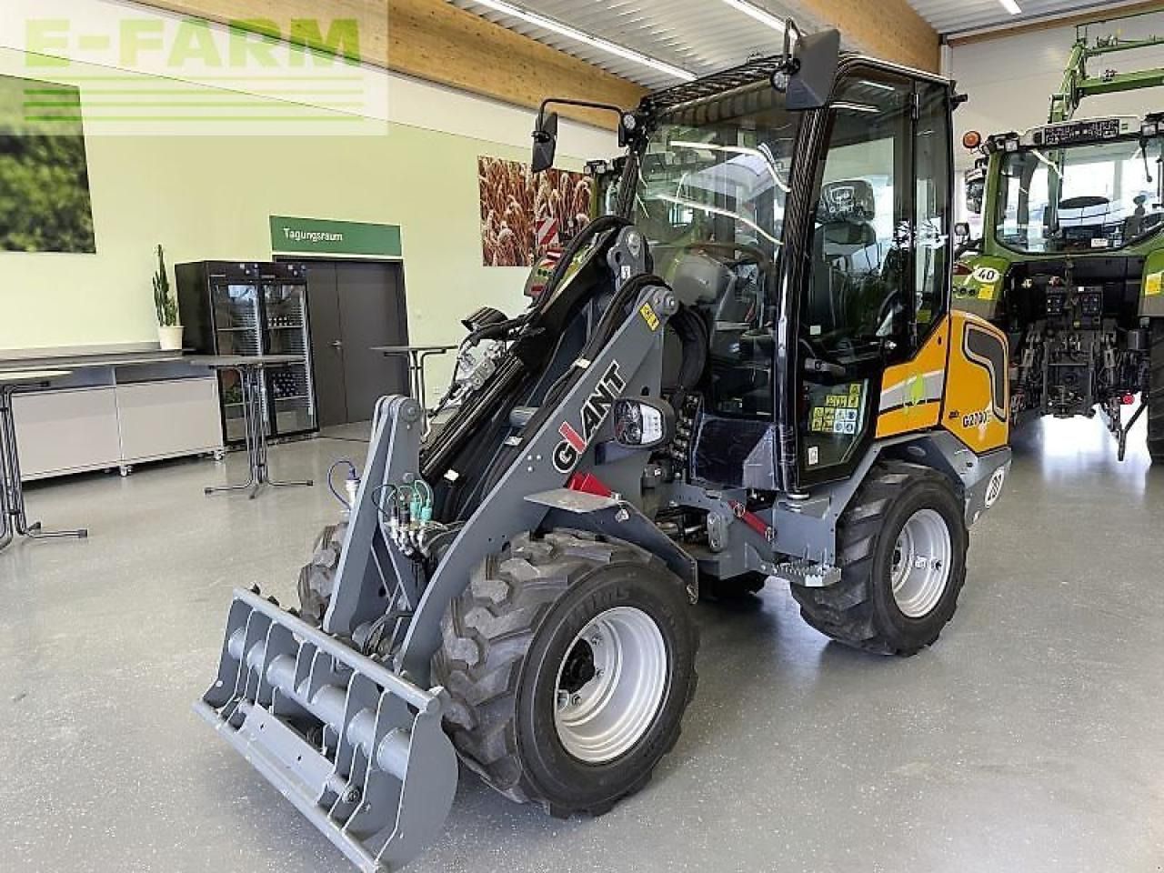 2023 Giant G2700E T Mini Excavator