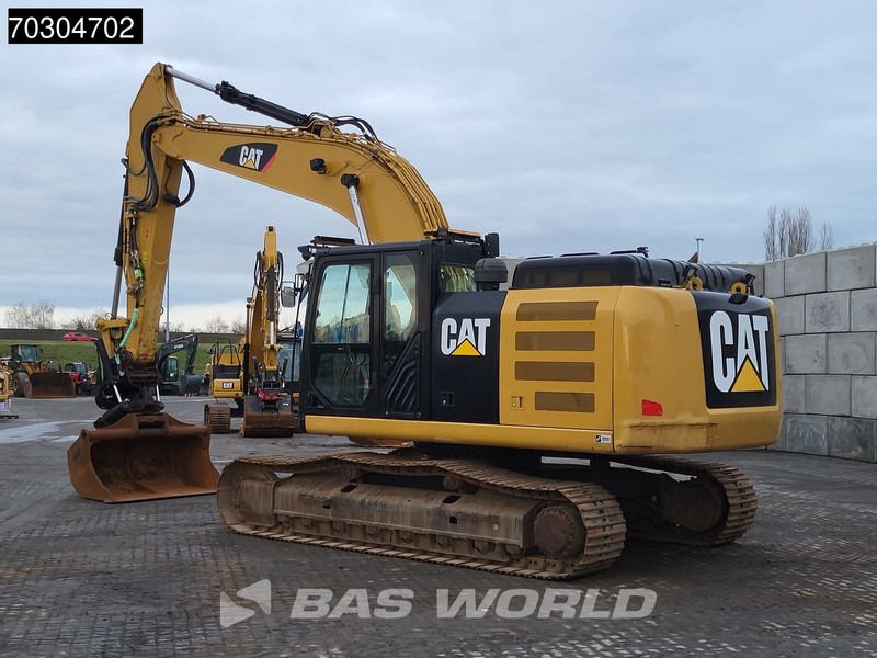 2016 Caterpillar 326FL Гусеничний екскаватор
