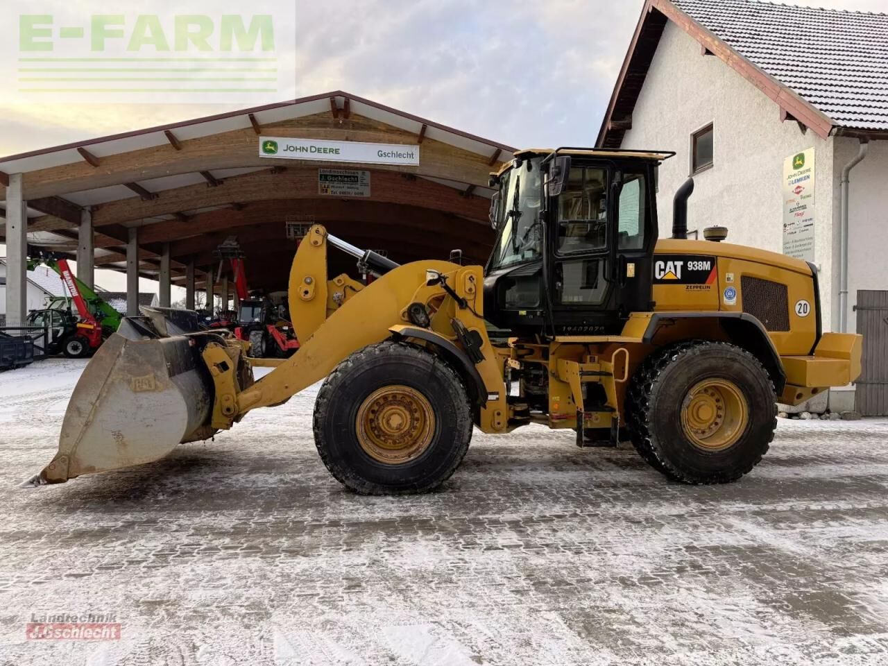 2019 Caterpillar 938M Mini Excavator