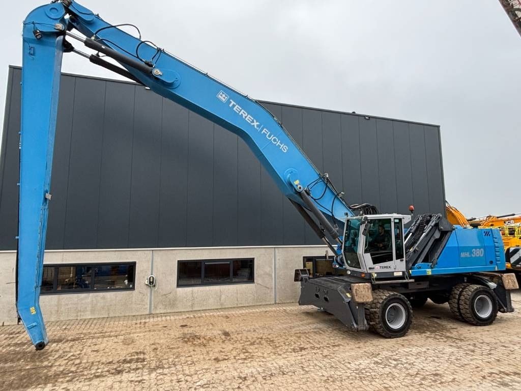 2013 Fuchs MHL380 Material Handler