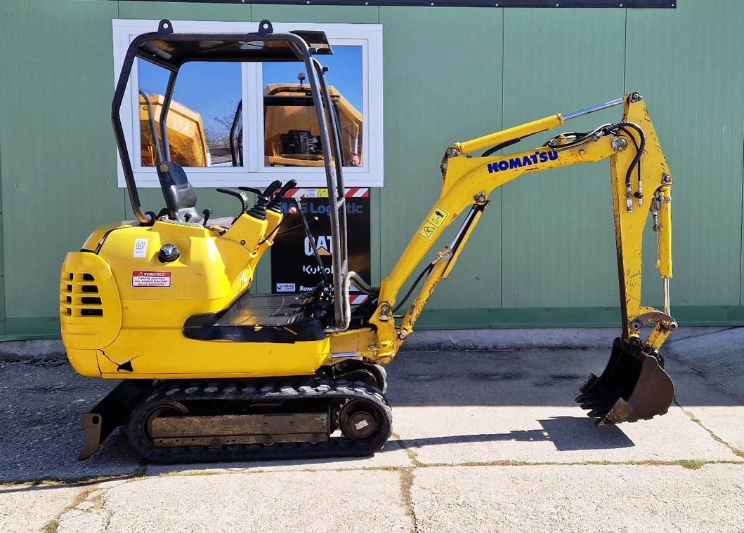 2002 Komatsu PC12R-8 Minikoparka