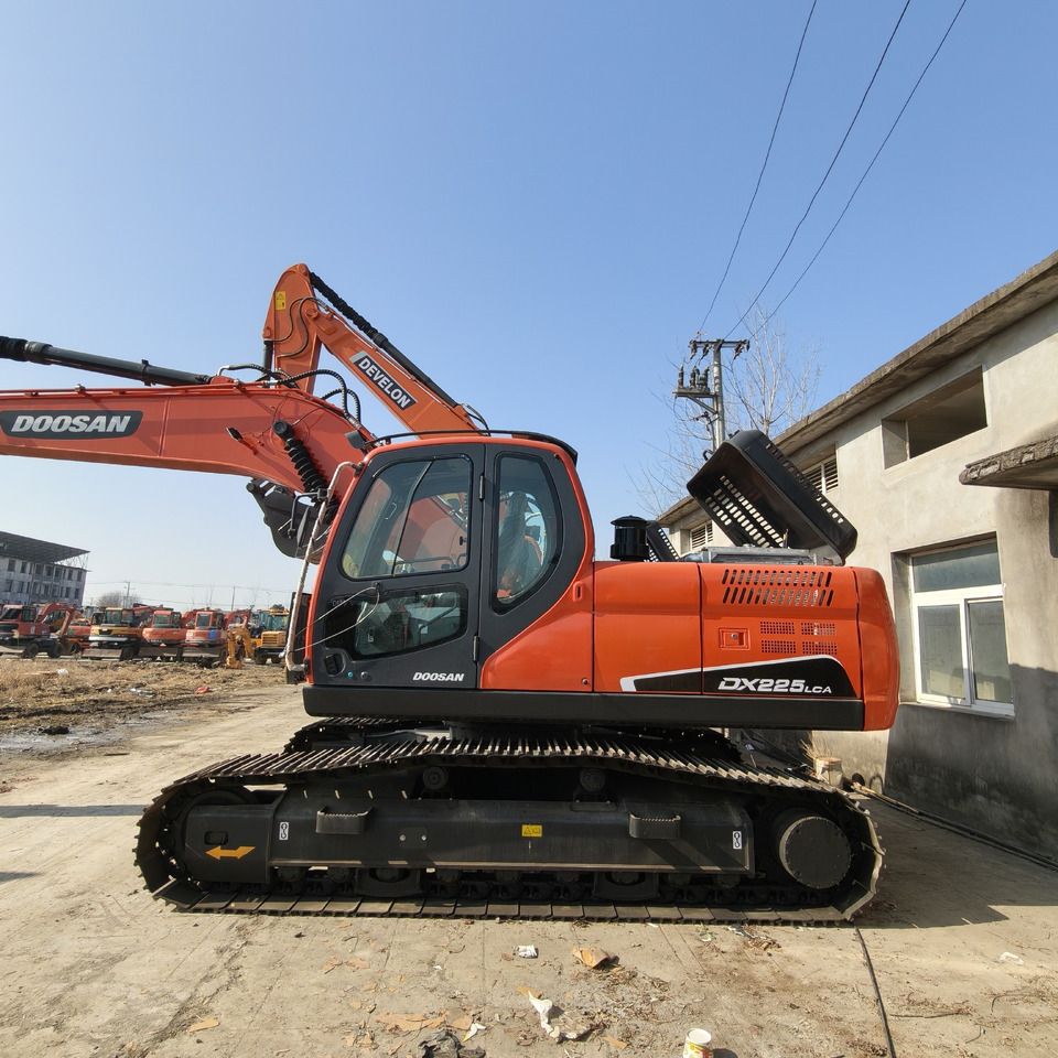 2024 Doosan DX225LCA Paletli Ekskavatör