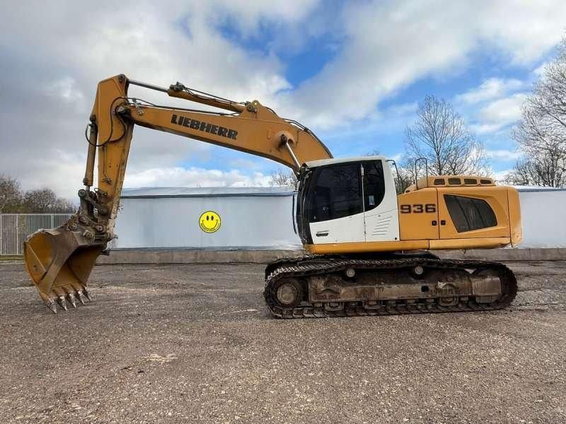 2013 Liebherr R936LC Crawler Excavator