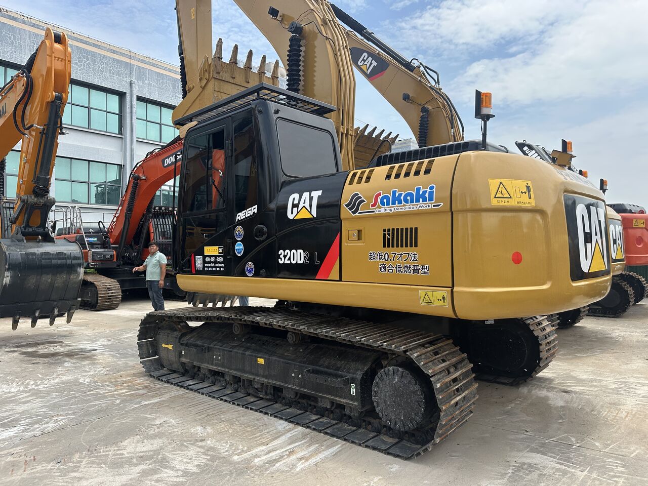 2022 Caterpillar 320D Pelle sur chenilles