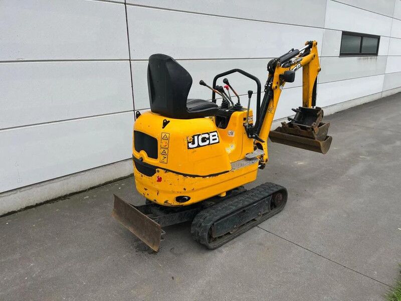 2019 JCB 8008 CTS Minikoparka