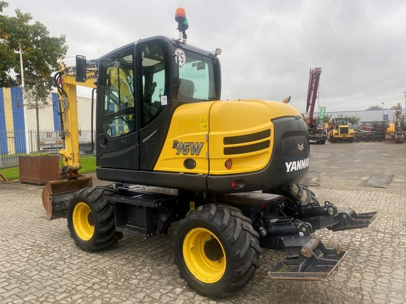 2021 Yanmar B95W Koparka kołowa