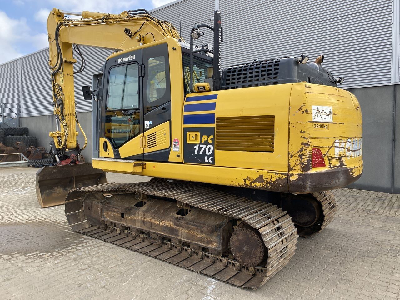 2018 Komatsu PC170LC-11 crawler excavator, rear three-quarter view