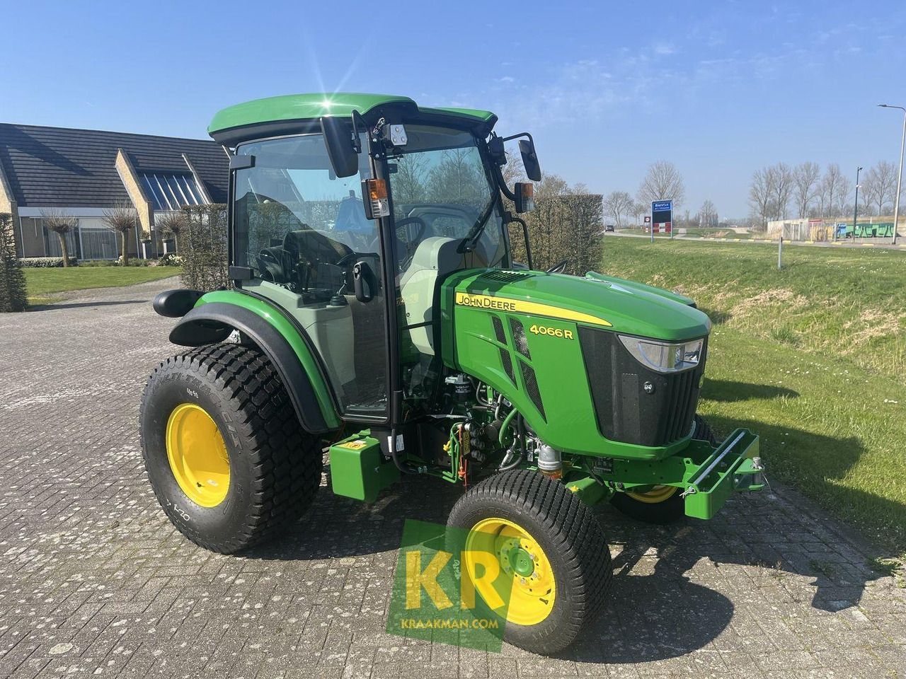 John Deere 4066R (2026)