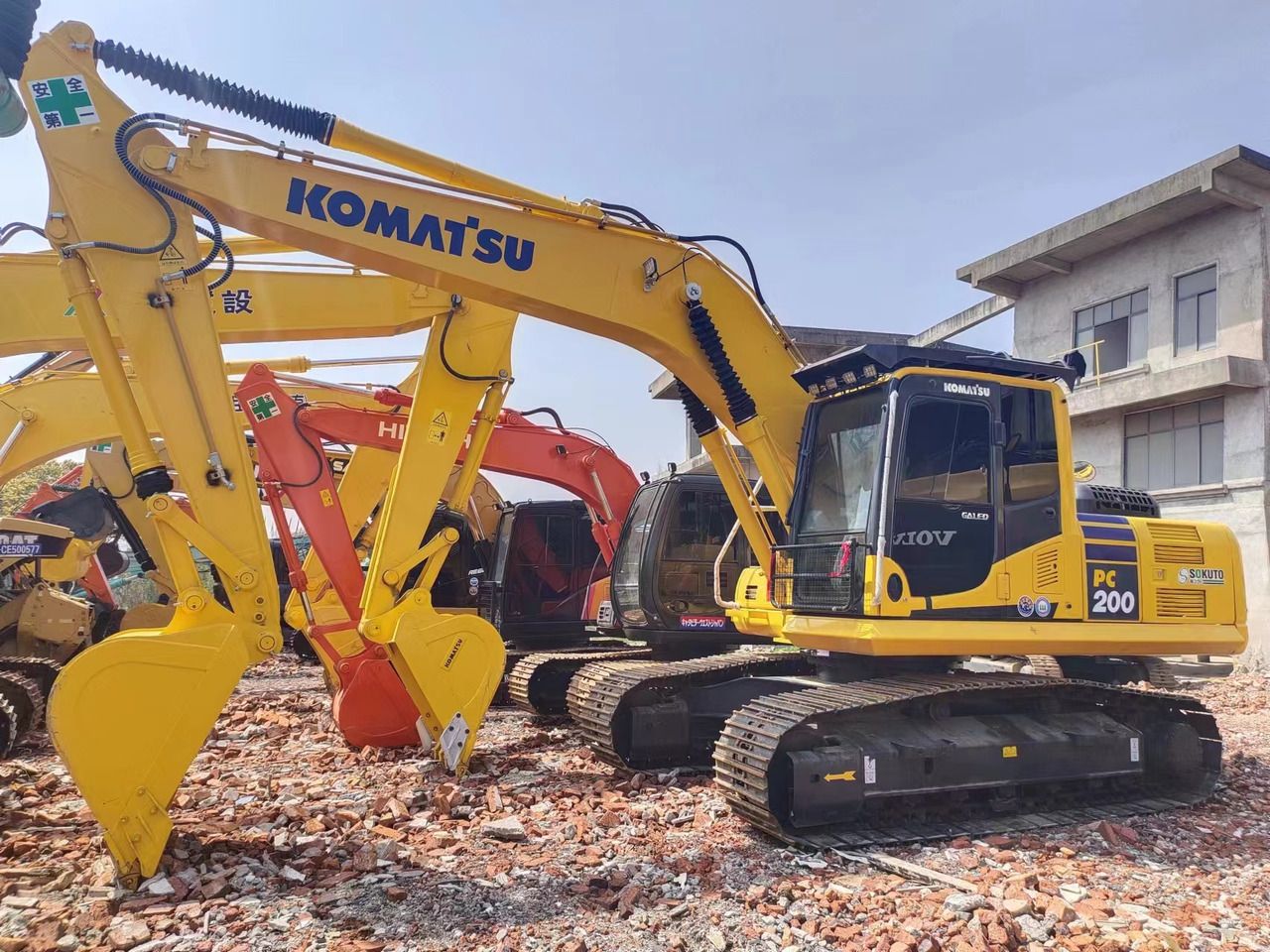 2023 Komatsu PC200-8 Raupenbagger
