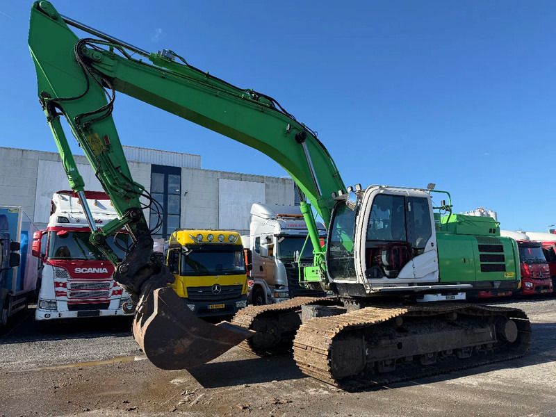 2016 Hitachi ZX300LC-6 Crawler Excavator