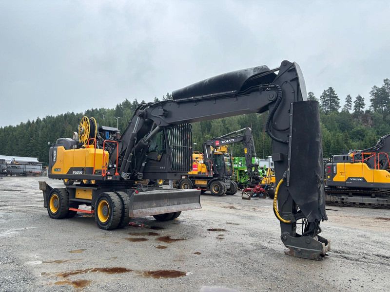 2021 Volvo EW220E TUNNEL колесный экскаватор
