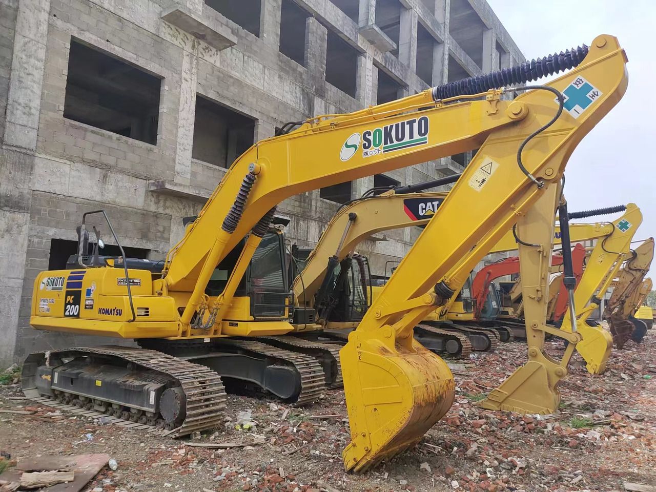 2022 Komatsu PC200-8 Raupenbagger