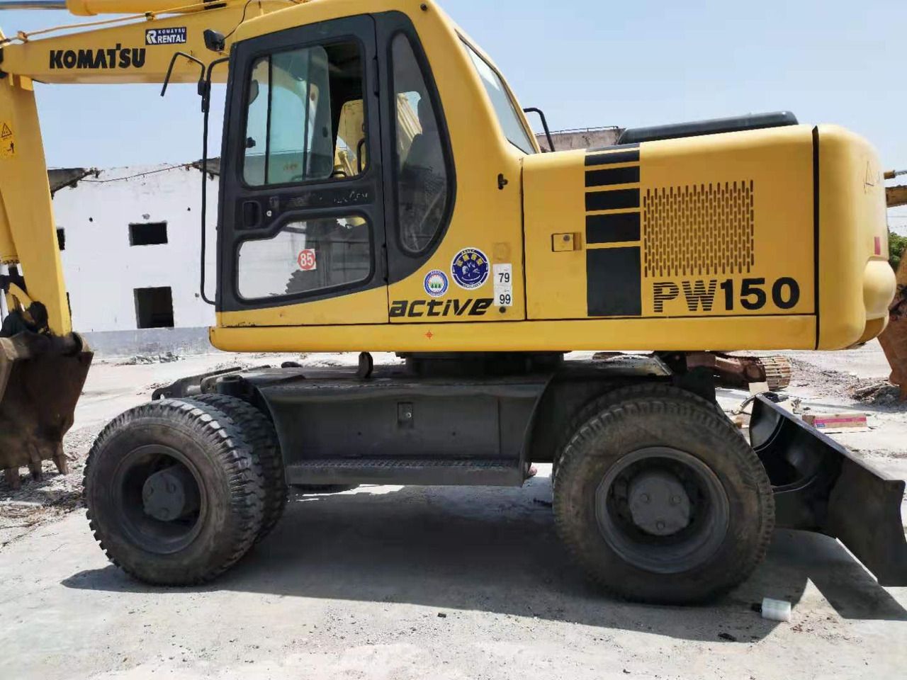 2015 Komatsu PW150-6