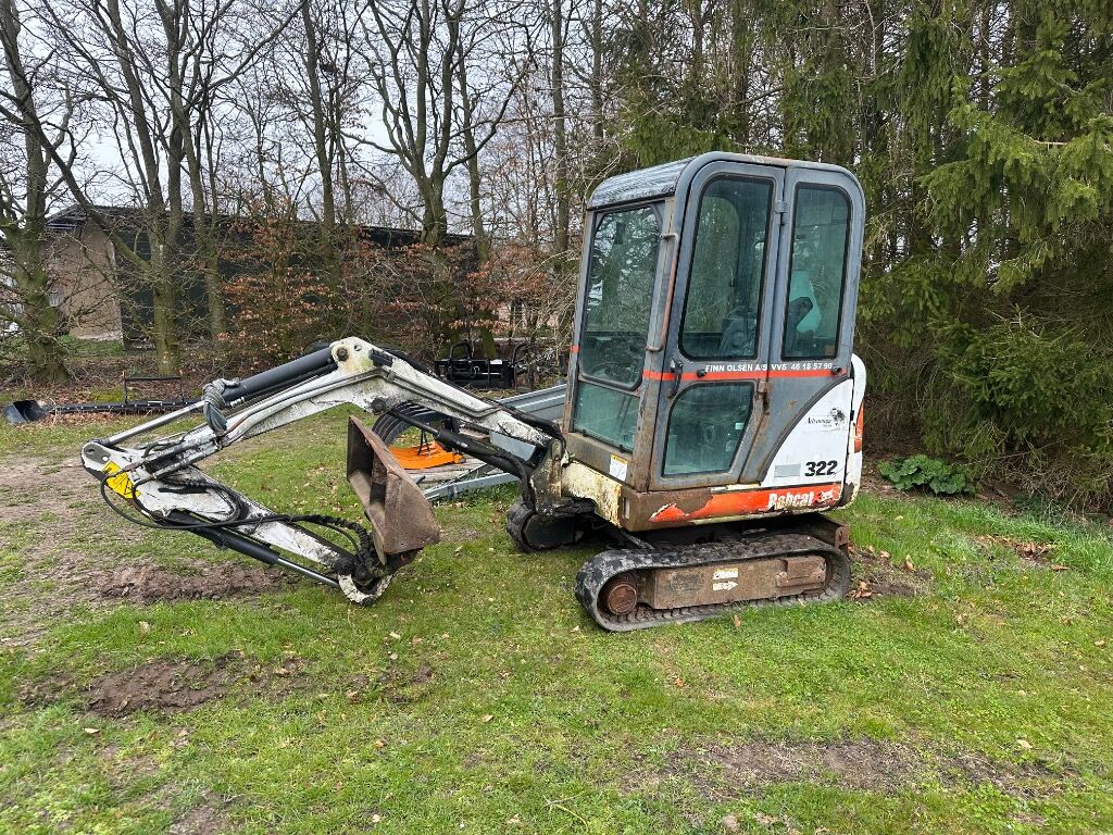 2000 Bobcat 322 Mini Excavator