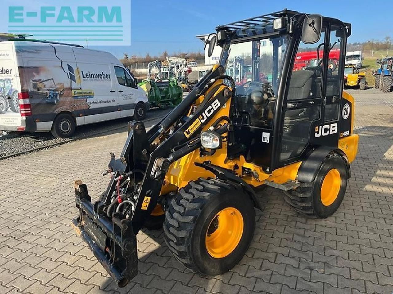 Mini Escavadora JCB 403 AGRI de 2023