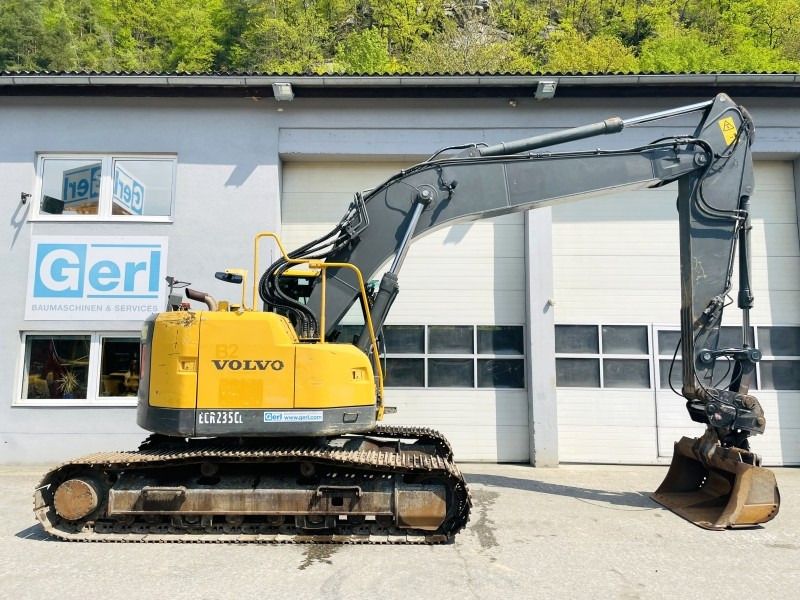 2011 Volvo ECR235CL Paletli Ekskavatör