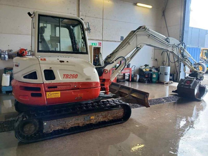 2016 Takeuchi TB260 Mini Ekskavatör