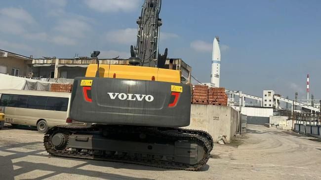 Excavator pe șenile Volvo EC480, 2017