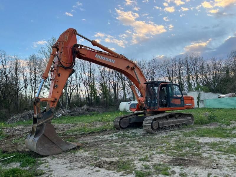 2009 Doosan DX420LC Crawler Excavator
