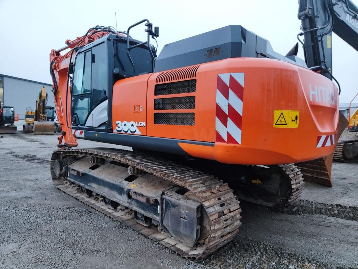 2019 Hitachi ZX300LCN-6 Crawler Excavator