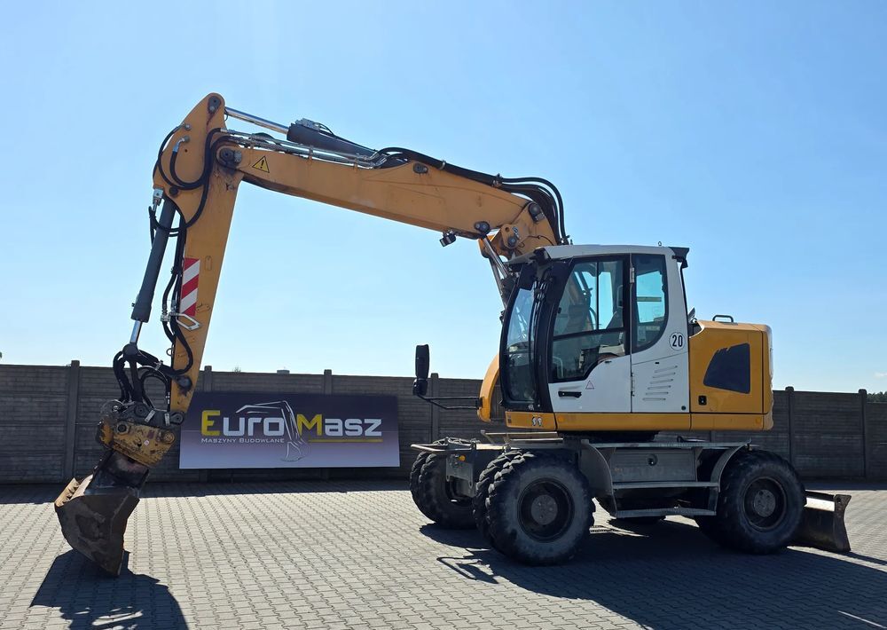 2014 Liebherr A918 COMPACT Wheel Excavator
