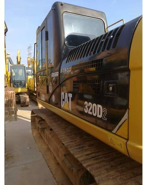 2018 Caterpillar 320D Pelle sur chenilles