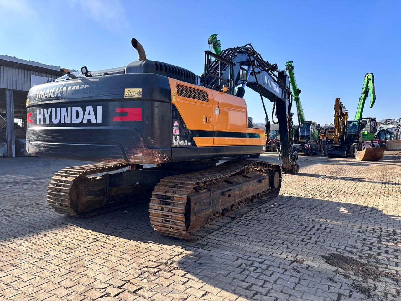 Escavadora de Rastos Hyundai HX300ANL 2022