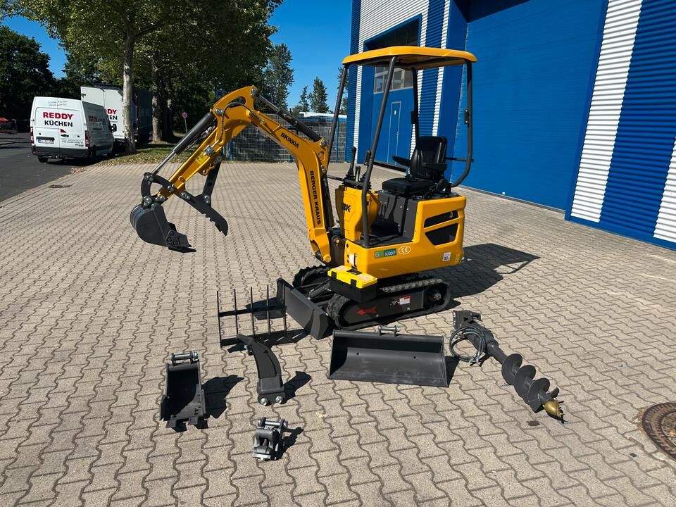 Berger Kraus BK900A Mini Excavator Berger Kraus BK900A Mini Excavator