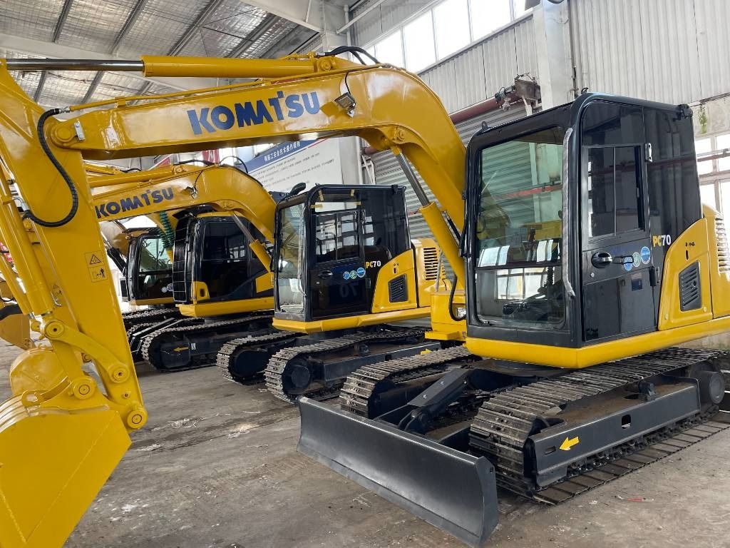 2023 Komatsu PC70 Miniexcavadora
