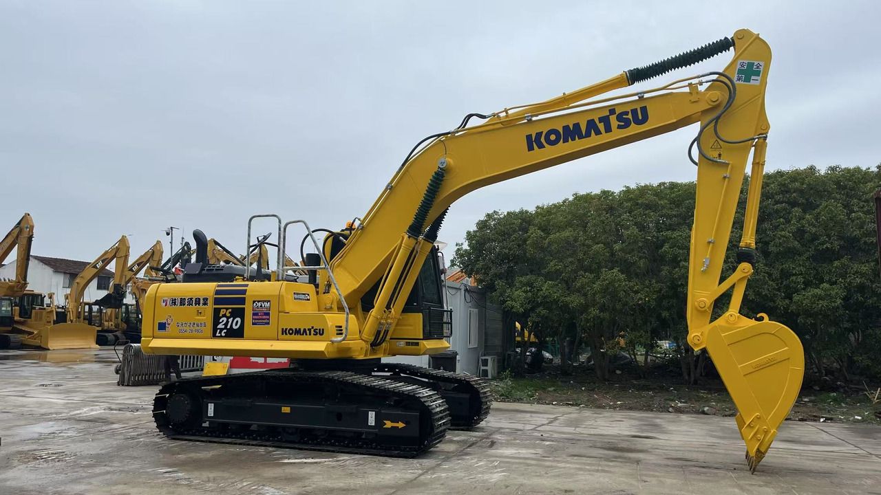 2023 Komatsu PC210-8 Paletli Ekskavatör