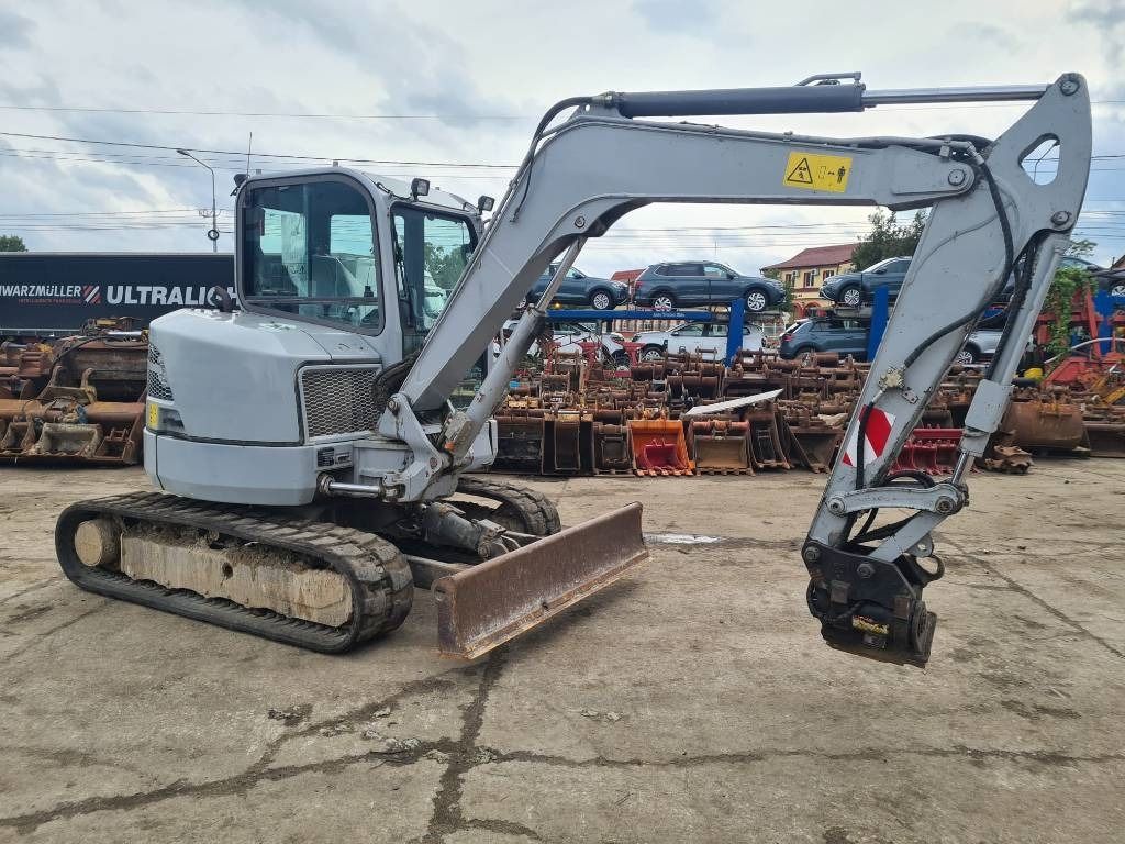 Miniexcavadora Volvo ECR58D 2016
