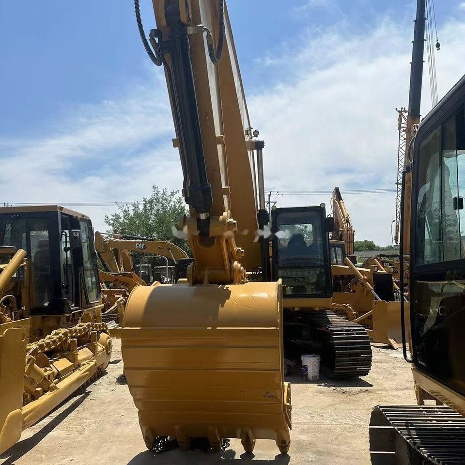 Caterpillar 330GC Crawler Excavator
