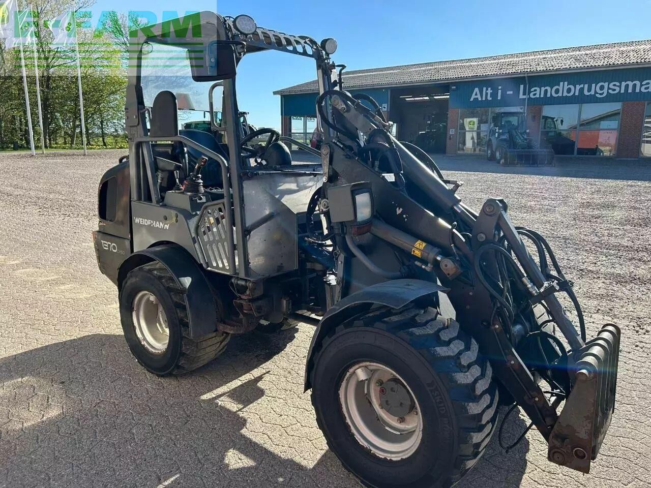 2016 Weidemann 1370 CX Mini Excavator