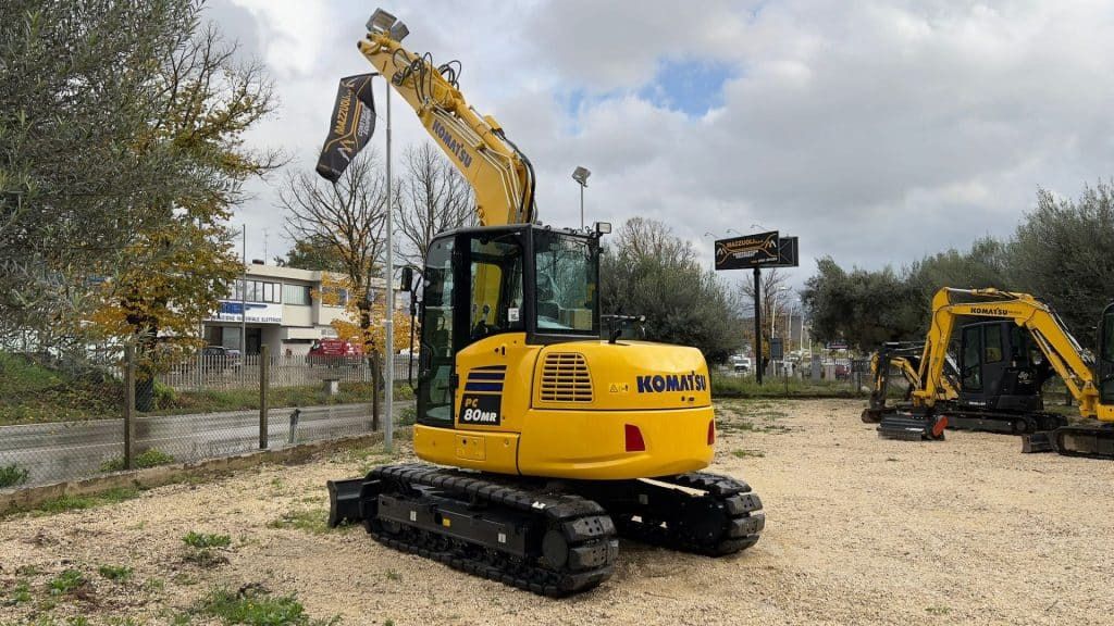 2022 Komatsu PC80MR-5 Miniescavadora