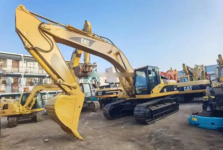 Excavator pe șenile Caterpillar 330C, 2016