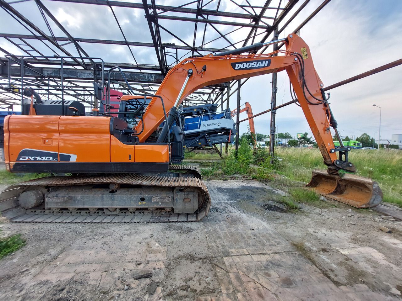 2021 Doosan DX140LC-5 Crawler Excavator