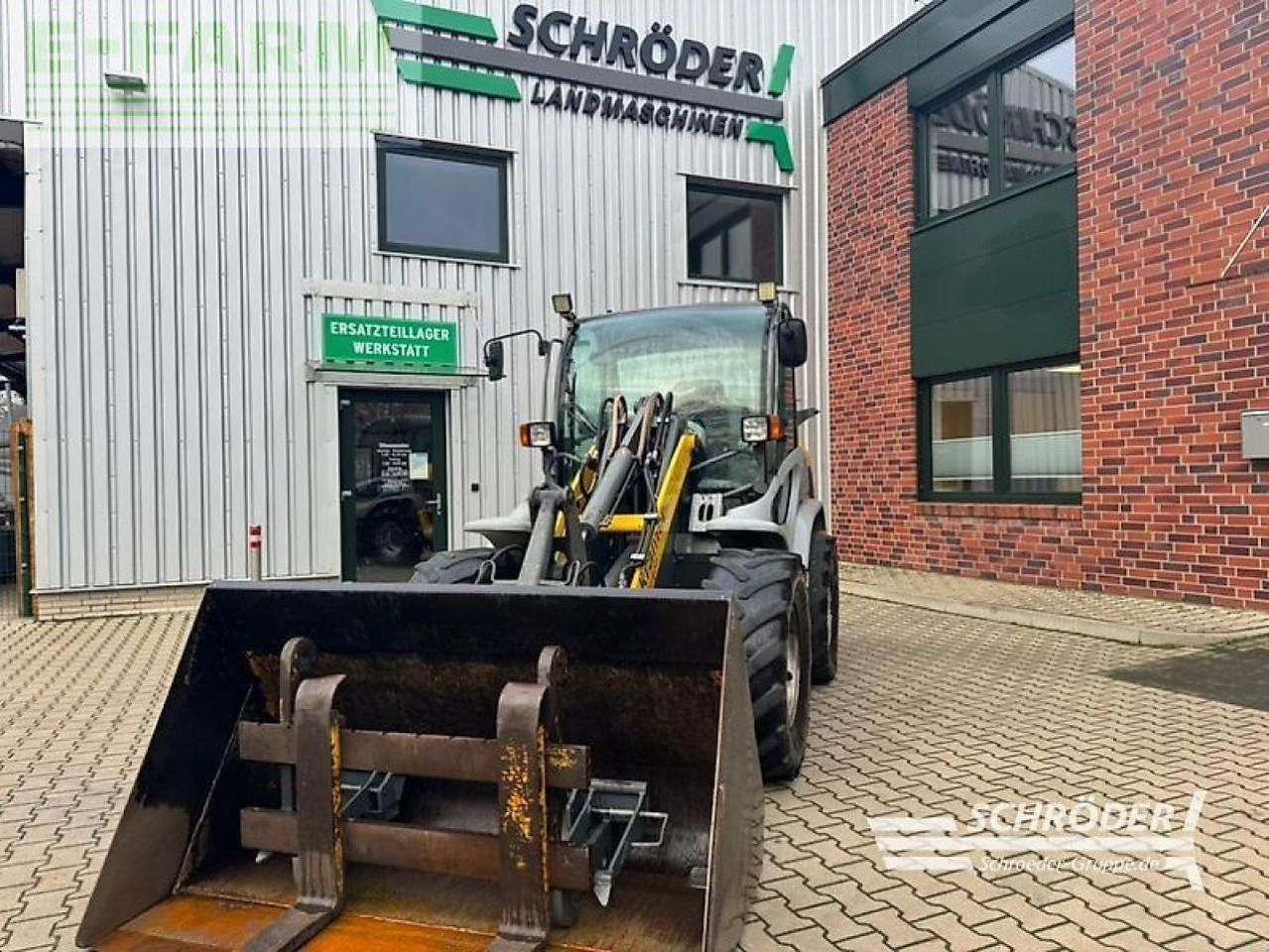 2004 Kramer 380 Mini Bagger