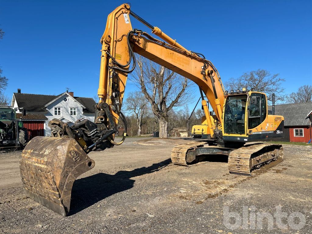 2011 Hyundai R210LC-9 Crawler Excavator